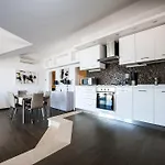 Corte Dei Merli & Affittacamere Rovigno