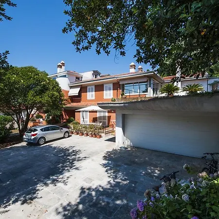 Corte Dei Merli Suite & Room Pensionat 3*