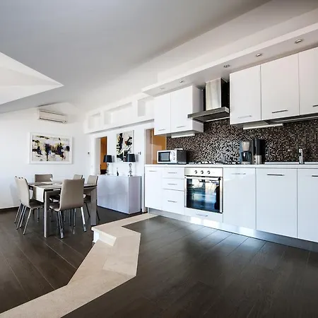 Corte Dei Merli Suite & Room Pensionat Rovinj