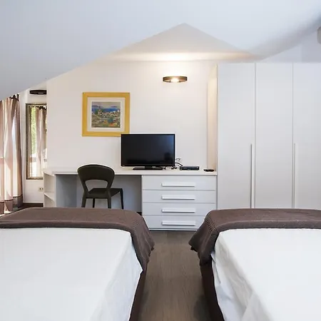 Corte Dei Merli Suite & Room Pensionat 3*