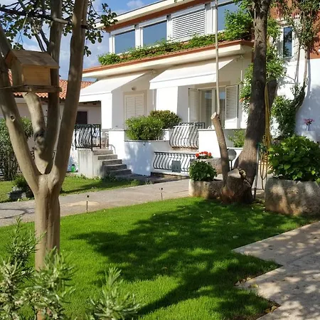 Corte Dei Merli Suite & Room 3* Rovinj
