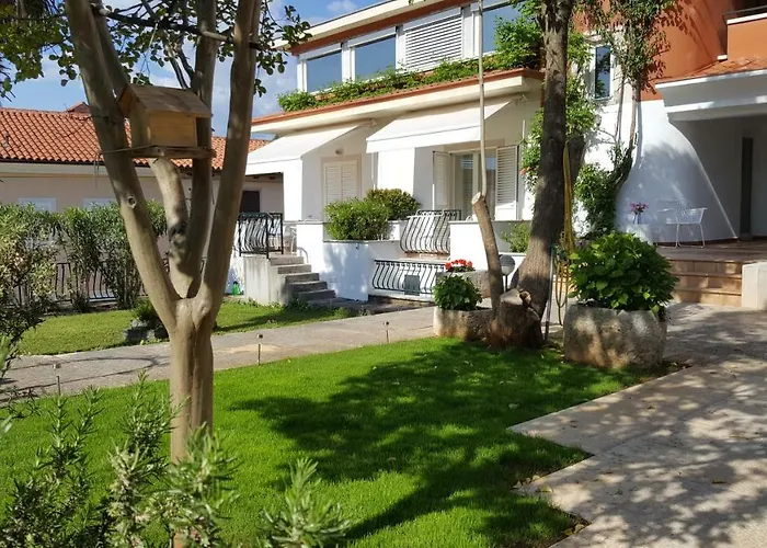 Corte Dei Merli Suite & Room 3* Rovinj